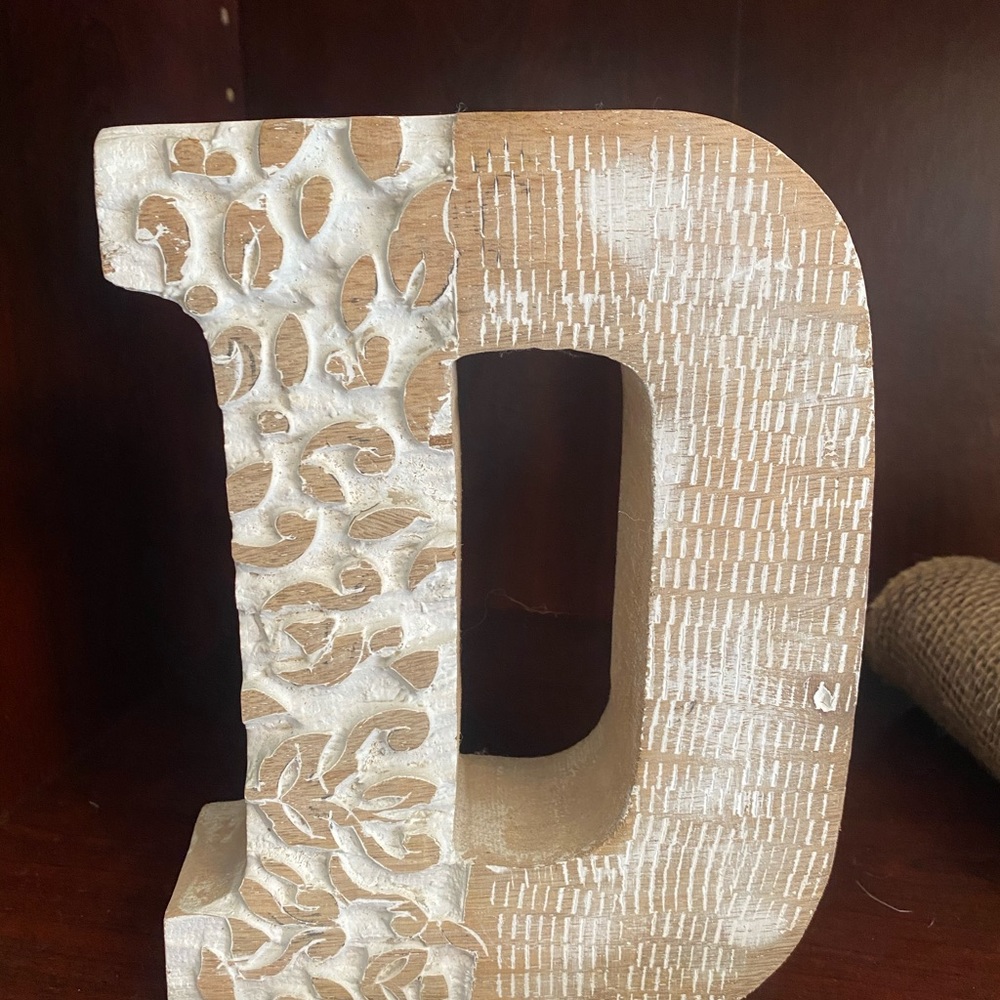 Letter D